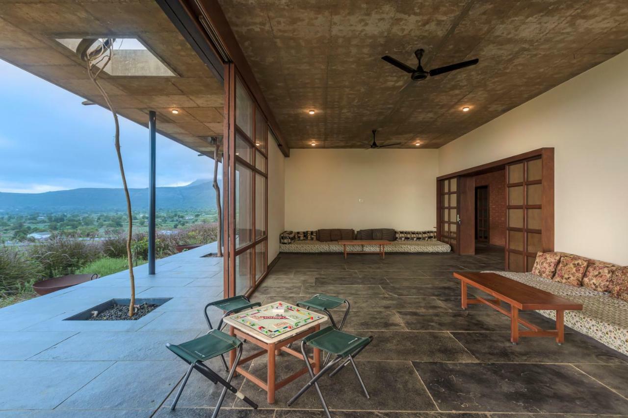 Saffronstays Zen, Igatpuri - Lake-View Villa With Indoor And Outdoor Games Zewnętrze zdjęcie